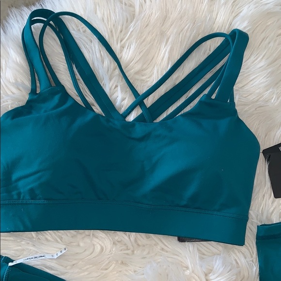 Victoria’s Secret Victoria sport set s/m NWT - Picture 3 of 8